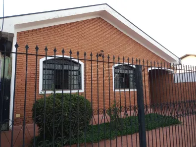 Casa com 2 Quartos à venda, 157m² no Centro, Araraquara