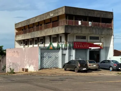 Prédio Comercial à venda, 196m² no Leonor, Londrina