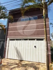 Sobrado com 3 Quartos à venda, 250m² no Jardim Novo Cambuí, Hortolândia