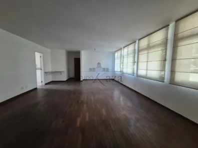 Apartamento com 2 Quartos para alugar, 140m² no Jardim Paulista, São Paulo