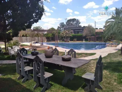 Fazenda/Sítio com 4 Quartos à venda, 500m² no Centro, São José do Rio Preto