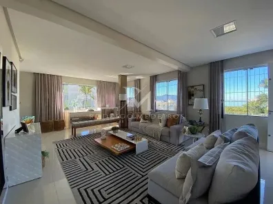 Casa com 5 Quartos à venda, 320m² no Coqueiros, Florianópolis