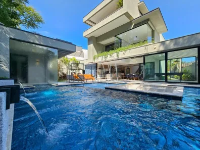 Sobrado com 6 Quartos à venda, 555m² no Riviera, Bertioga