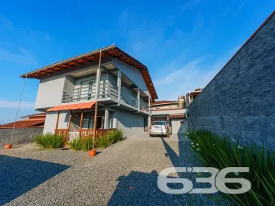 Sobrado com 6 Quartos à venda, 214m² no Jarivatuba, Joinville