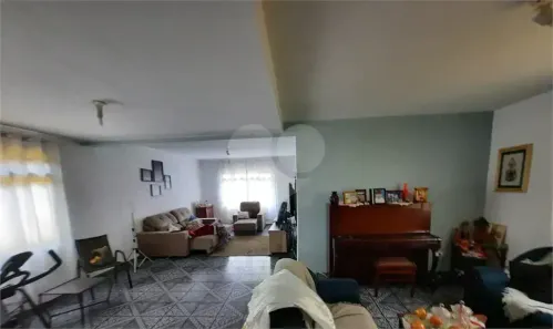 Sobrado com 3 Quartos à venda, 160m² no Terceira Divisão de Interlagos, São Paulo