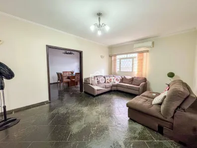 Casa com 3 Quartos à venda, 260m² no Centro, Piracicaba