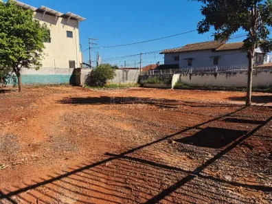 Casa com 1 Quarto à venda, 164m² no Jardim do Carmo, Araraquara