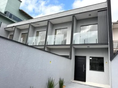 Sobrado com 2 Quartos à venda, 69m² no Comasa, Joinville
