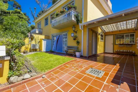 Sobrado com 3 Quartos à venda, 194m² no São Lourenço, Curitiba