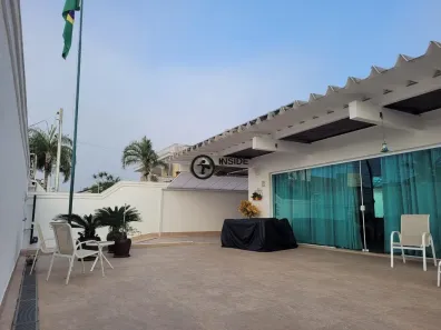 Casa com 4 Quartos à venda, 250m² no Jardim Virgínia, Guarujá