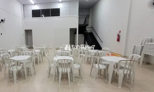 Ponto Comercial para alugar, 345m² no Novo Mundo, Uberlândia