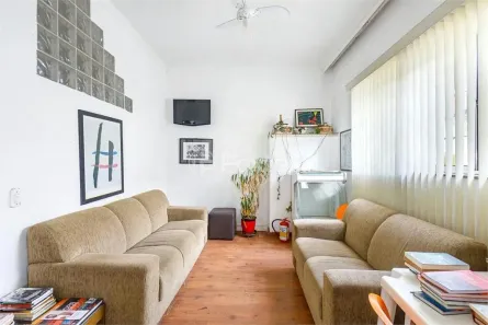 Casa com 8 Quartos à venda, 247m² no Vila Mariana, São Paulo