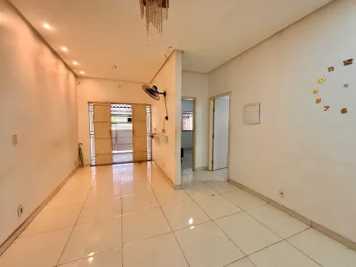 Casa com 3 Quartos à venda, 250m² no Novo Aleixo, Manaus