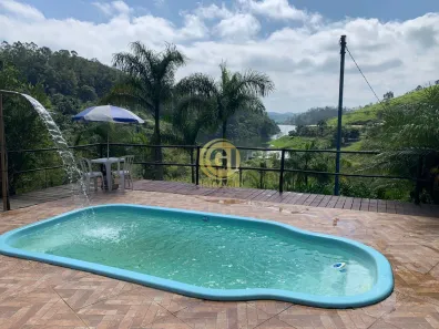 Fazenda/Sítio com 3 Quartos à venda, 250m² no Rio Abaixo, Jacareí