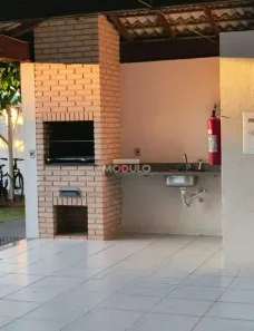 Apartamento com 2 Quartos à venda, 68m² no Umuarama, Uberlândia