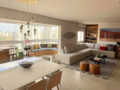 Apartamento com 3 Quartos à venda, 120m² no Vila Olímpia, São Paulo