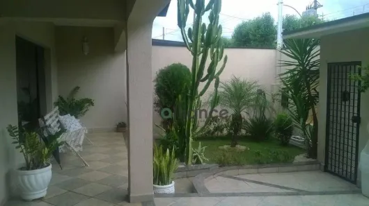 Casa com 3 Quartos à venda, 180m² no Vila Amorim, Americana