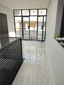 Prédio Comercial para alugar, 900m² no Vila Monumento, São Paulo