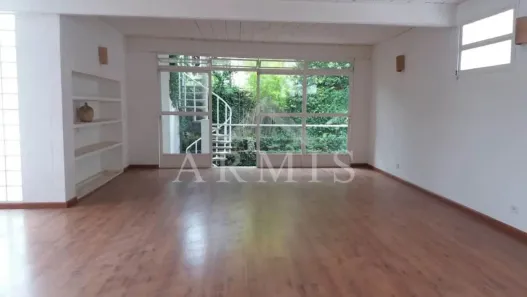 Casa com 2 Quartos à venda, 350m² no Sumaré, São Paulo