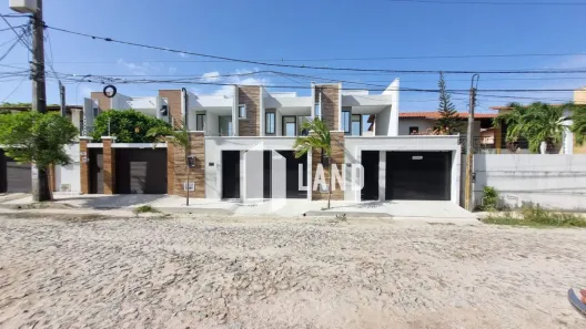 Casa com 4 Quartos à venda, 180m² no Edson Queiroz, Fortaleza