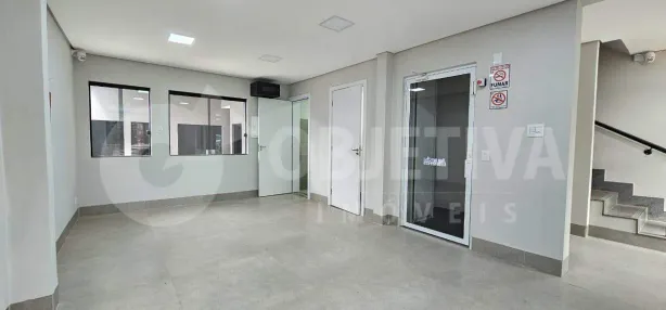 Imóvel Comercial com 10 Quartos para alugar, 261m² no Lídice, Uberlândia