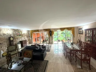 Casa com 4 Quartos à venda, 343m² no Jardim Petrópolis, São Paulo