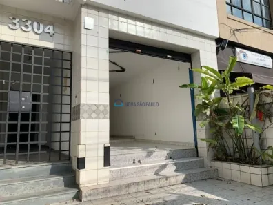 Prédio Comercial para alugar, 220m² no Indianópolis, São Paulo