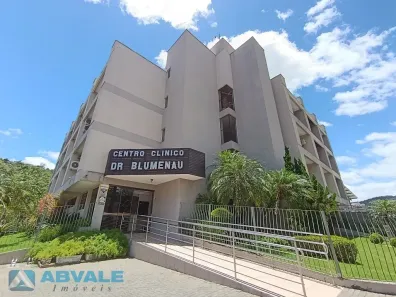 Sala Comercial para alugar, 61m² no Centro, Blumenau