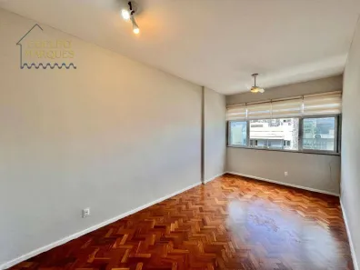 Apartamento com 2 Quartos para alugar, 70m² no Leblon, Rio de Janeiro