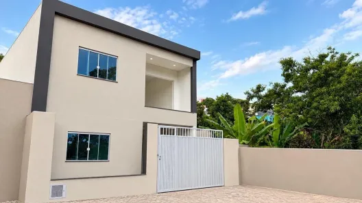 Sobrado com 4 Quartos à venda, 200m² no Vila São José, Brasília