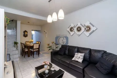 Sobrado com 2 Quartos para venda ou aluguel, 110m² no Vila Zat, São Paulo