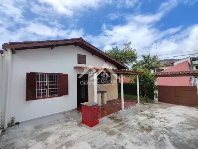 Casa com 2 Quartos à venda, 70m² no Centro, Peruíbe