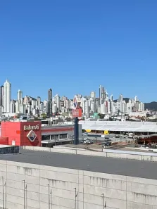 Apartamento com 2 Quartos à venda, 70m² no Estados, Balneário Camboriú