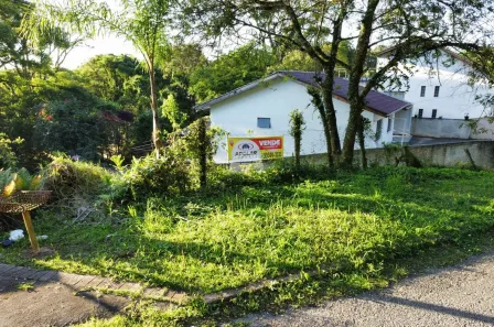 Lote/Terreno à venda, 635m² no Barreirinha, Curitiba
