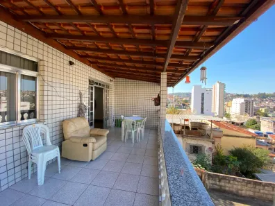 Casa com 5 Quartos à venda, 150m² no Centenário, Juiz de Fora