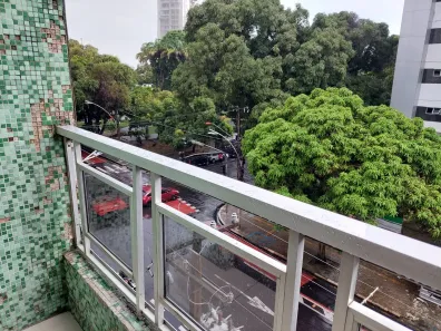 Apartamento com 2 Quartos para alugar, 76m² no Umarizal, Belém