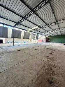 Galpão/Depósito/Armazém para venda ou aluguel, 1086m² no Santa Mônica, Belo Horizonte
