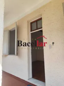 Casa com 2 Quartos para alugar, 130m² no Jardim Guanabara, Rio de Janeiro
