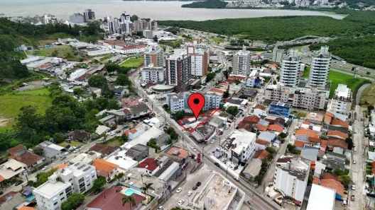 Lote/Terreno à venda, 515m² no Trindade, Florianópolis