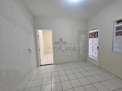 Casa com 3 Quartos para alugar, 120m² no Bosque dos Eucaliptos, São José dos Campos