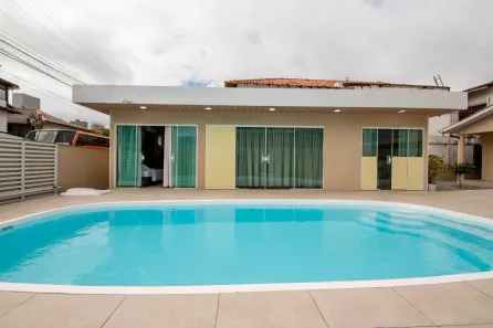 Casa com 8 Quartos para alugar, 400m² no Canasvieiras, Florianópolis