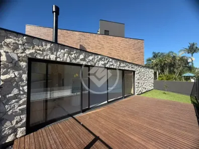 Casa de Condomínio com 2 Quartos à venda, 80m² no Cachoeira do Bom Jesus, Florianópolis