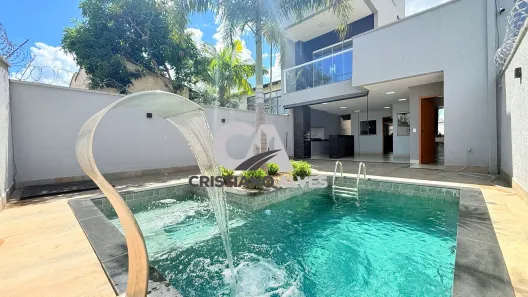 Sobrado com 3 Quartos à venda, 175m² no Jardim América, Goiânia
