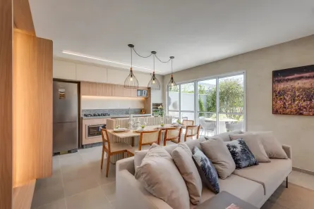 Casa de Condomínio com 4 Quartos à venda, 155m² no Jardins Berlim, Senador Canedo