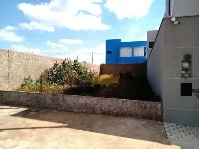 Lote/Terreno à venda, 176m² no Distrito Industrial, Itirapina