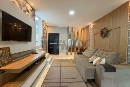Casa com 3 Quartos à venda, 230m² no Universitário, Cascavel