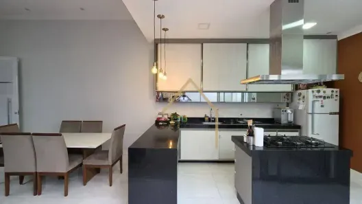 Casa com 3 Quartos à venda, 120m² no Parque Universitário, Americana