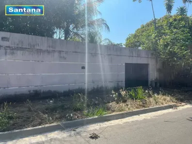 Casa com 2 Quartos à venda, 110m² no Jardim Belvedere, Caldas Novas