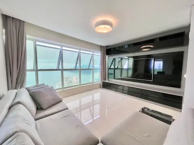 Apartamento com 4 Quartos para alugar, 180m² no Centro, Balneário Camboriú