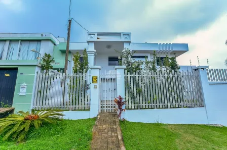 Casa com 4 Quartos à venda, 310m² no Guabirotuba, Curitiba